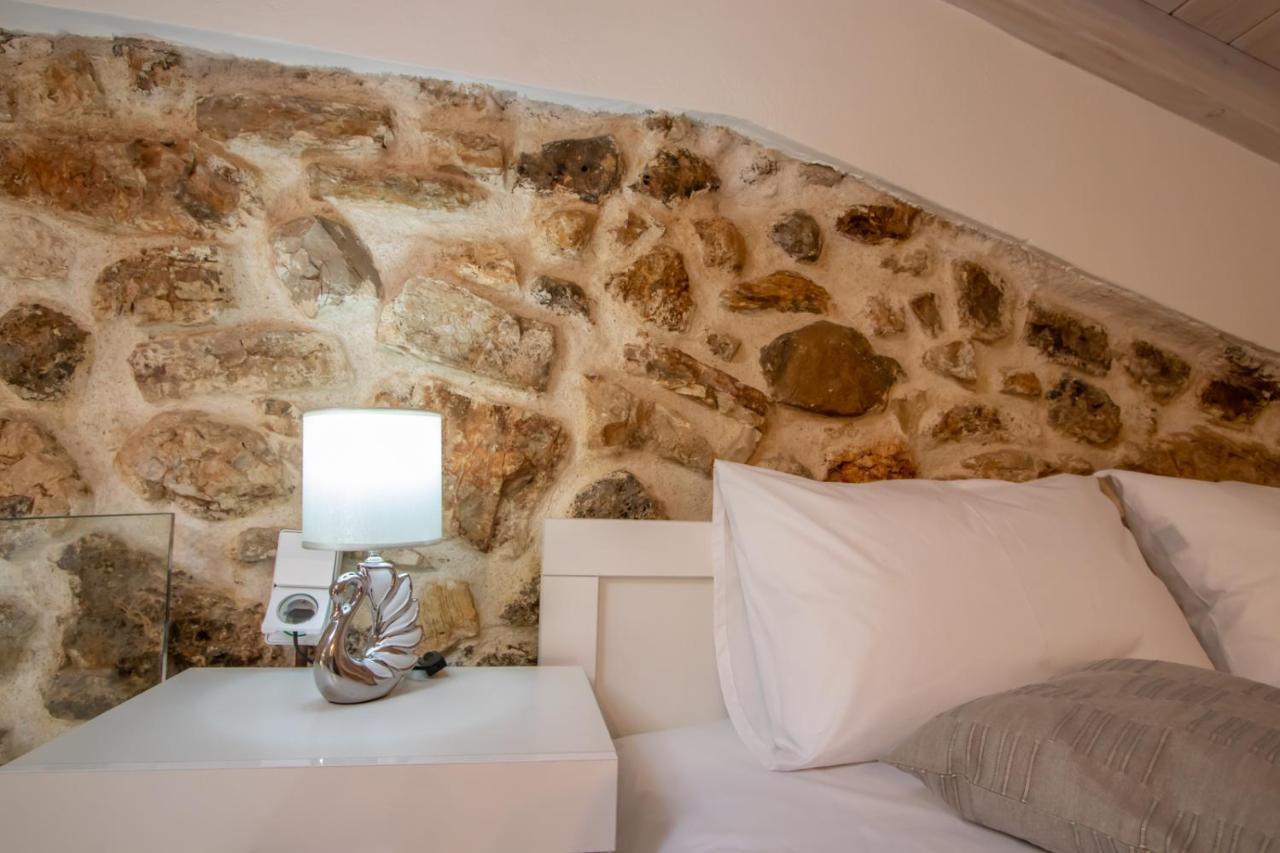 Appartement Stone House Mantouki